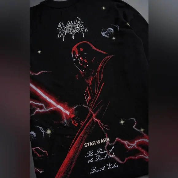 DARTH VADER "SIDE BY SIDE" OVERSIZED TEE IN BLACK